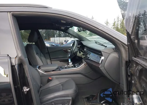 2021 Audi Q8 Premium Plus 55 Tfsi Quattro Tiptronic z USA, uszkodzony, nr VIN WA1EVAF17MD010658